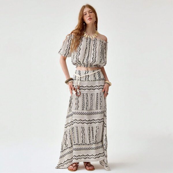 Bohemian Style Off - the - Shoulder Crop Top and Maxi Skirt Set - 图片 2