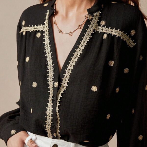 Bohemian fashion top versatile style