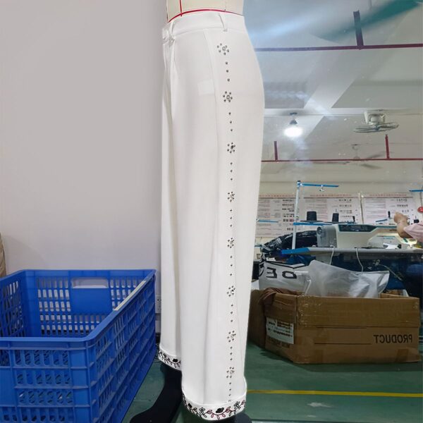 White Embroidered Wide - Leg Pants - 图片 4